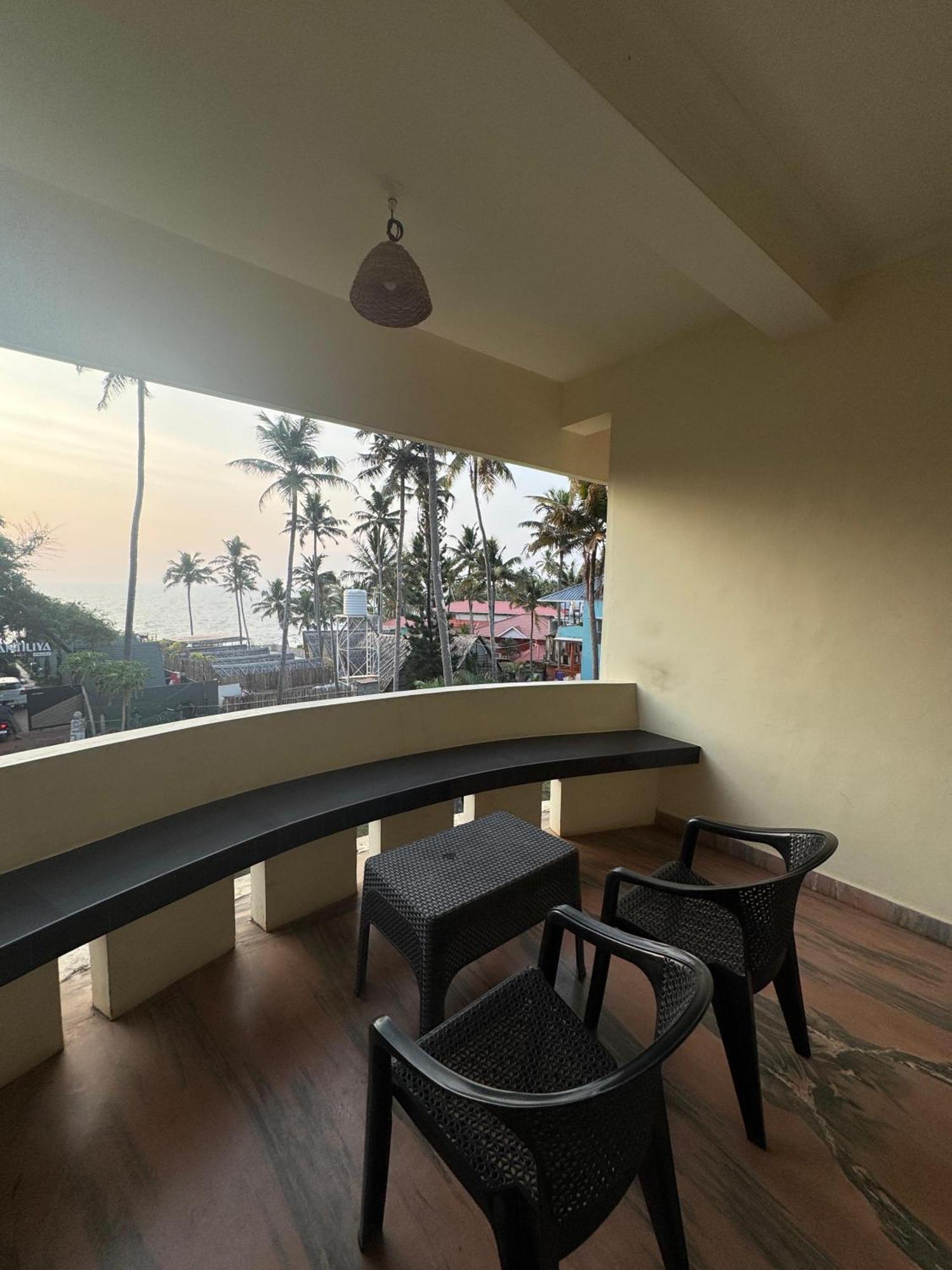Beach View Balcony Resort By Hello Varkala Exterior foto