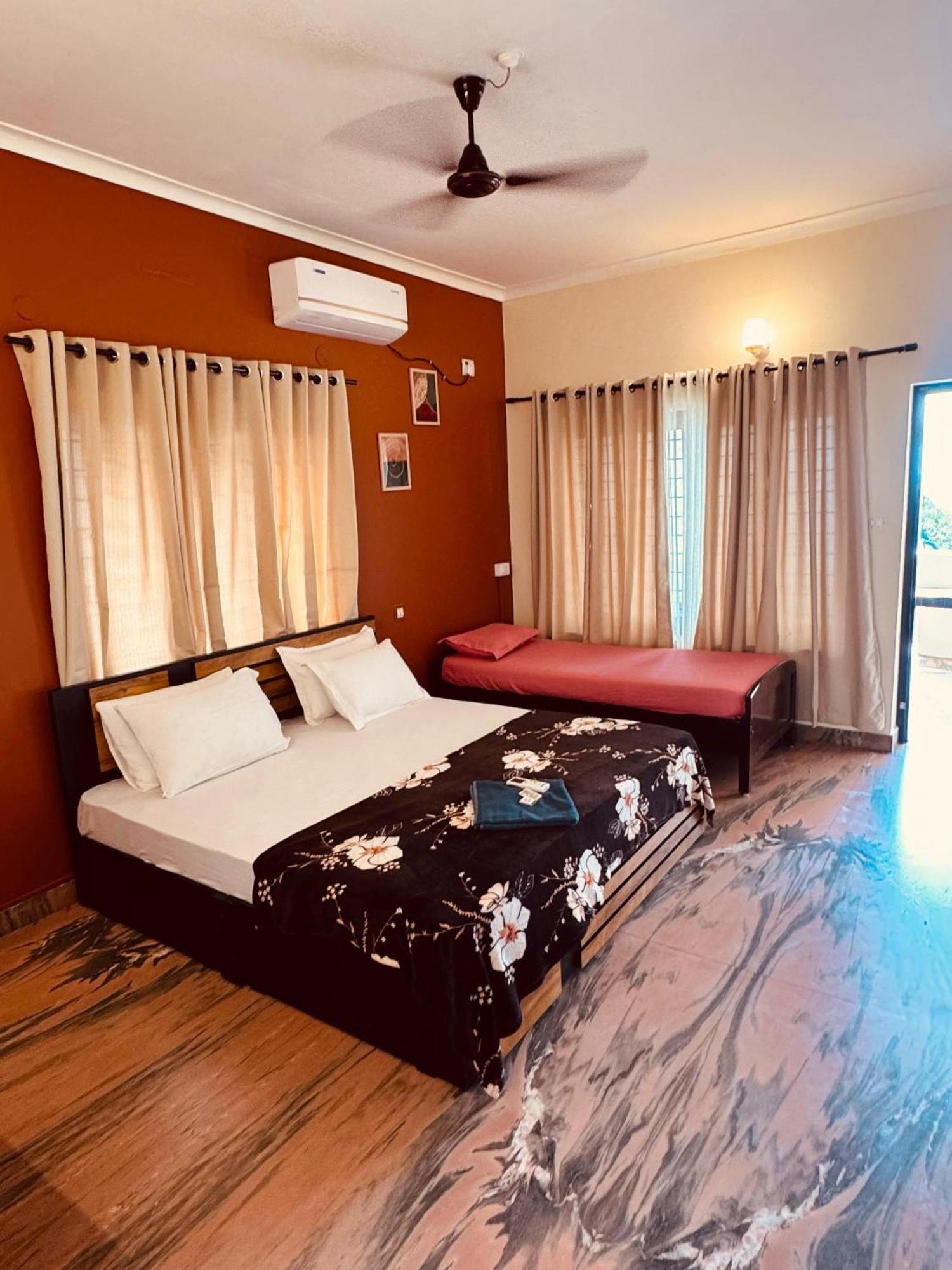 Beach View Balcony Resort By Hello Varkala Exterior foto