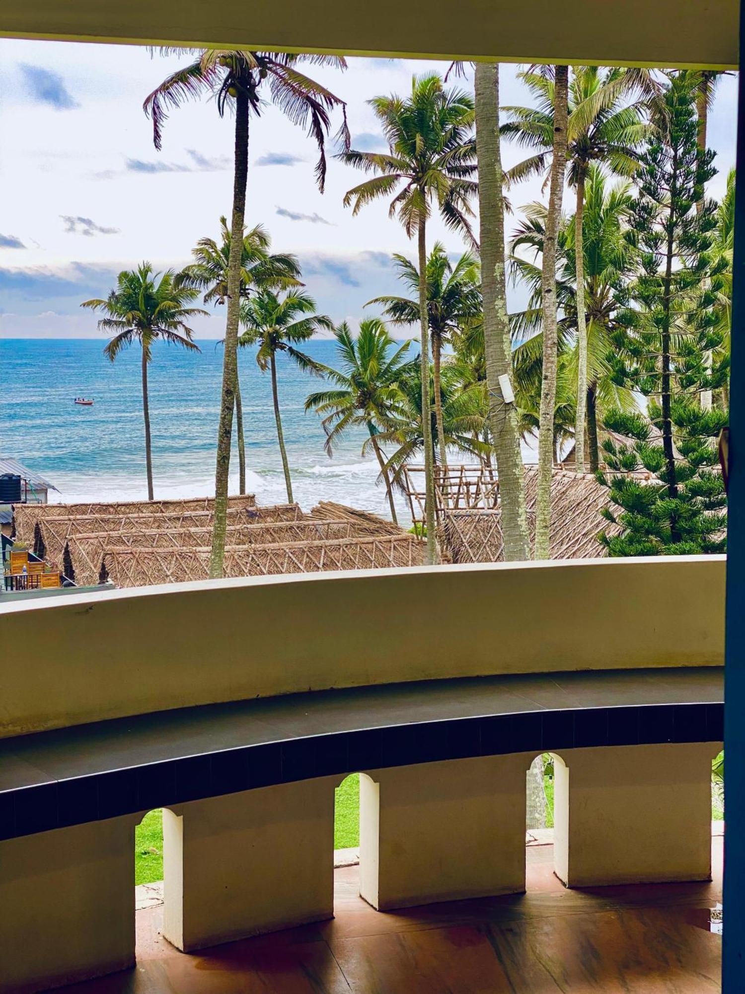 Beach View Balcony Resort By Hello Varkala Exterior foto